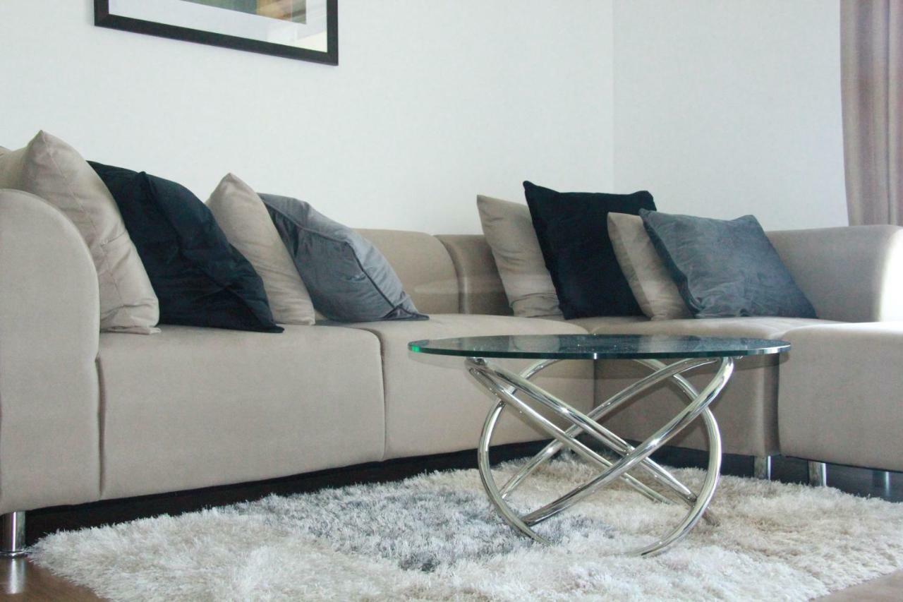 Marquee Residences Angeles Esterno foto