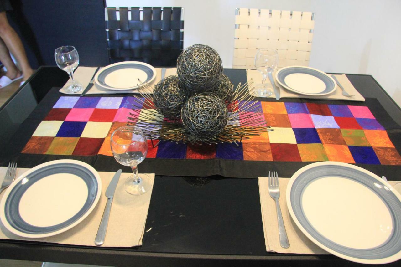 Marquee Residences Angeles Esterno foto