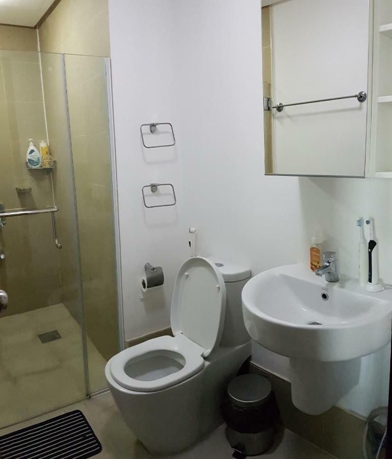 Marquee Residences Angeles Esterno foto